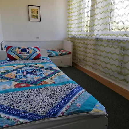 Poilsis Melnrageje Apartman *