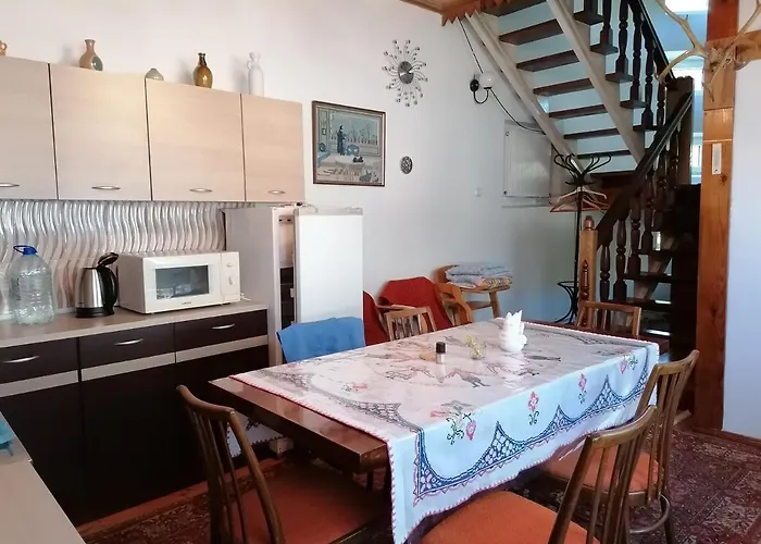 Apartment Poilsis Melnrageje *